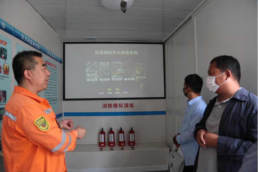 99b6d4e62faefceb1ffbb1930155a44